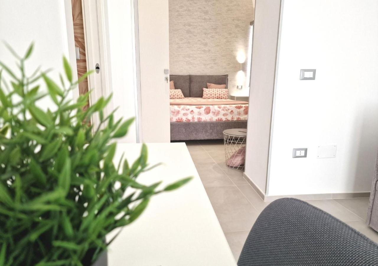 B&B Tra Le Vie Del Borgo Vieste Luaran gambar