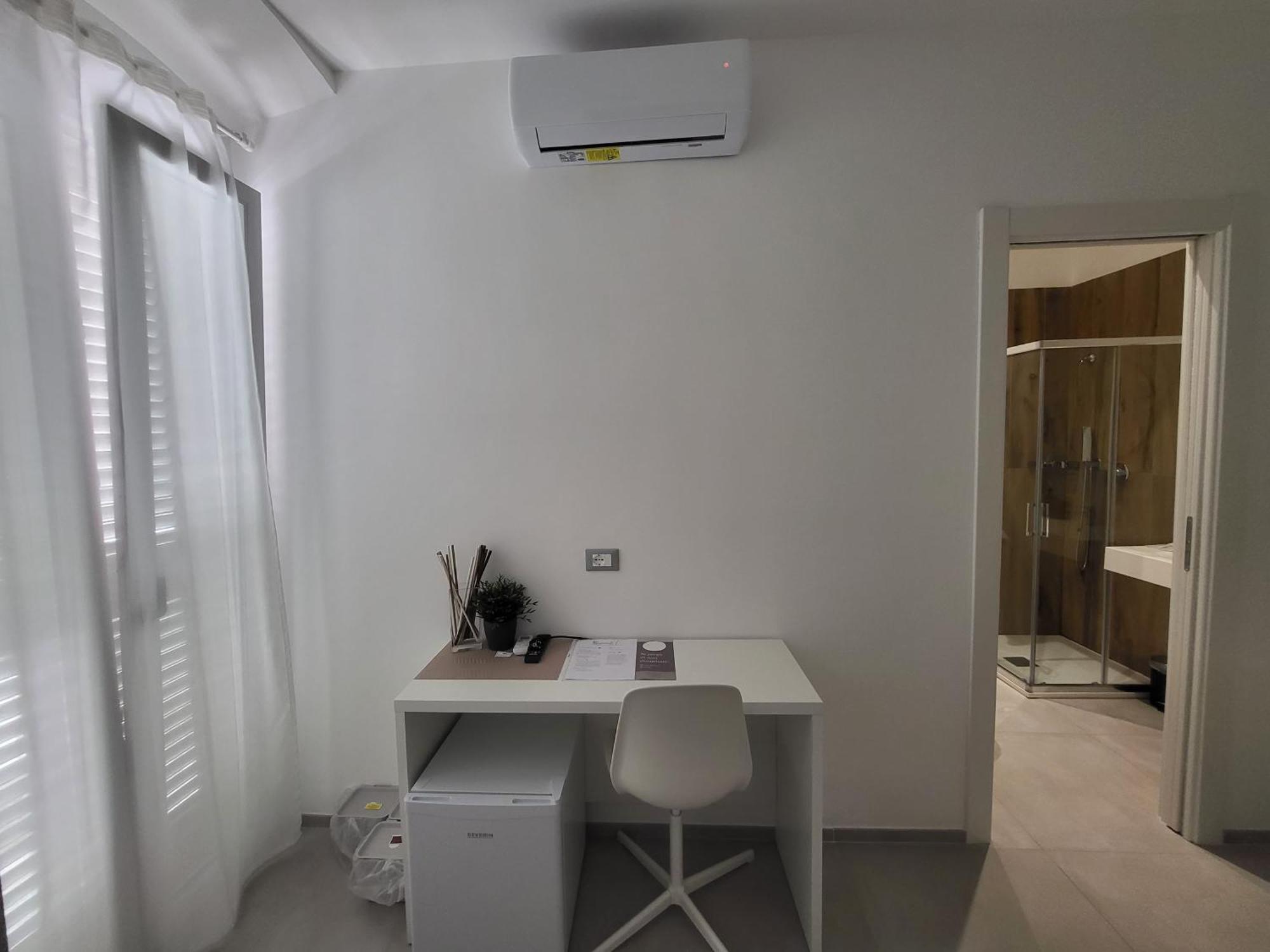 B&B Tra Le Vie Del Borgo Vieste Luaran gambar